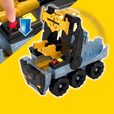 Fisher Price Imaginext DC Super Friends Dönüşebilen Bat Tank
