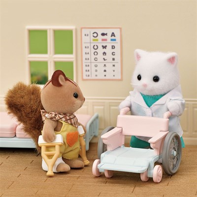 Sylvanian Families Kasaba Doktoru Başlangıç Seti