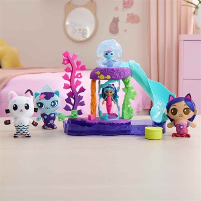 Sunman Gabbys Dollhouse MerCatin Renkli Kedi Akvaryumu Oyun Seti