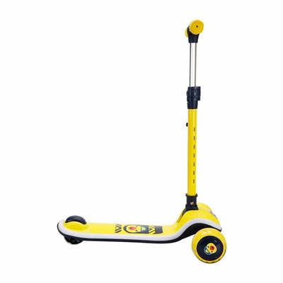 Fenerbahçe 3 Tekerlekli Işıklı Scooter