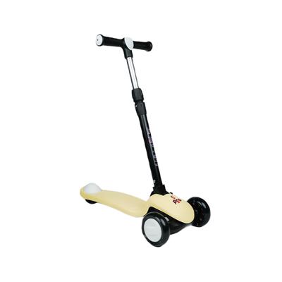 Pro Işıklı Üç Teker Katlanabilir Fren Sistemli Scooter Sarı