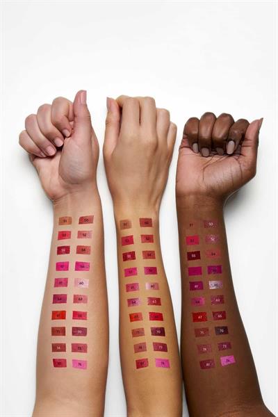 Golden Rose Lipstick 74 Light Mocha Ruj 4,2 g