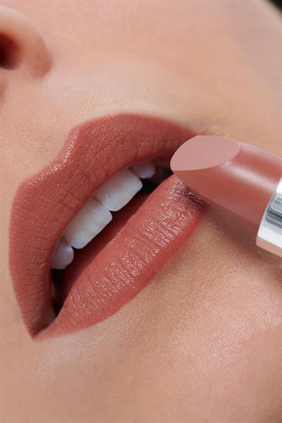 Pastel Nude Lipstick Ruj - No: 544