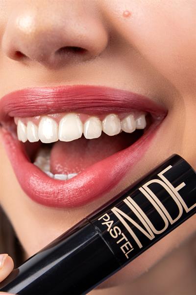 Pastel Nude Lipstick Ruj No:523