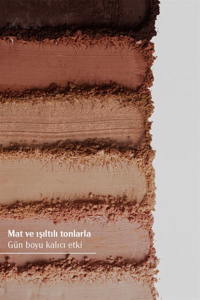 X Arzu Sabancı Eyeshadow Palette 62
