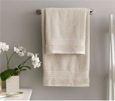 English Home Romantic Stripe Floşlu Banyo Havlusu Takımı 50x85cm + 70x150cm Açık Gri