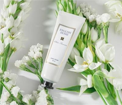 English Home Beyaz Çiçekler El Kremi 30 Ml Bej