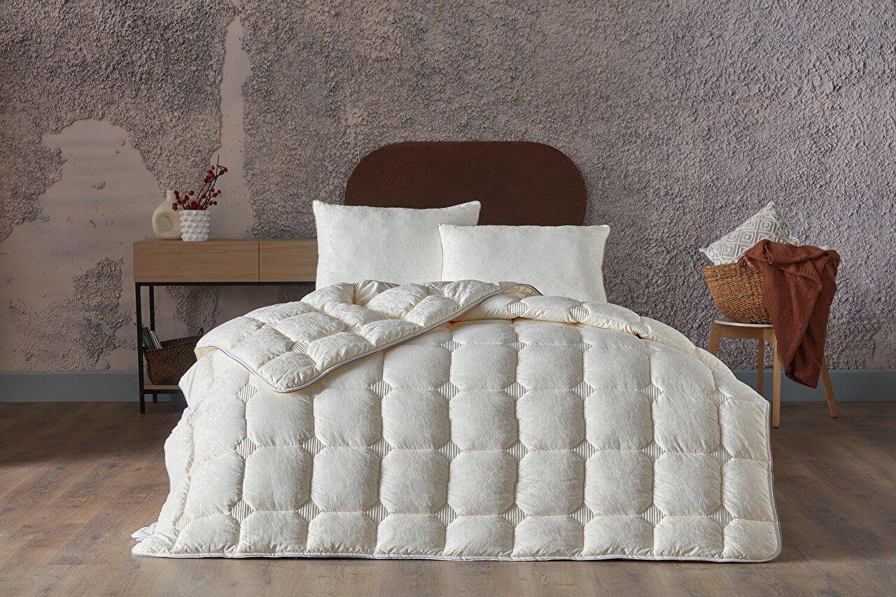 2Q9YRGCONF0020001Doqu Home Conform Lux Çift Kişilik Yorgan Krem