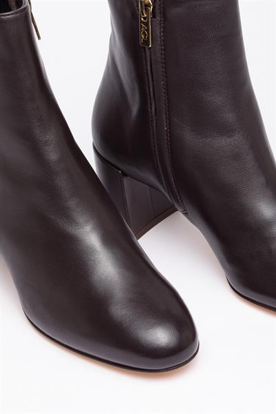 Kahverengi Deri Topuklu Bot