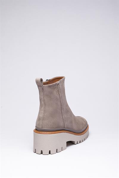 Taş Rengi Süet Dolgu Topuk Bot