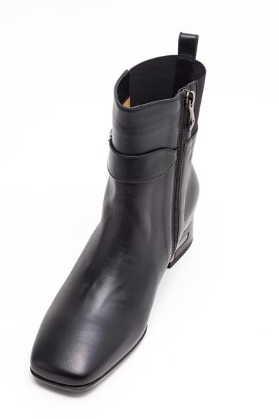 Siyah Deri Topuk Bot