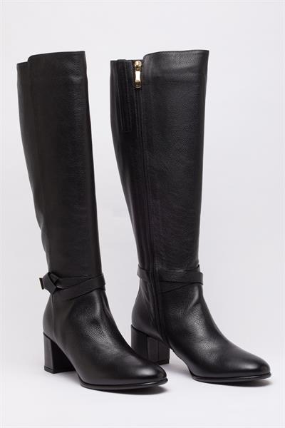 Siyah Topuklu Deri Çizme