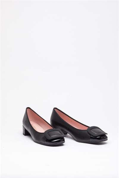 Siyah Topuklu Deri Babet