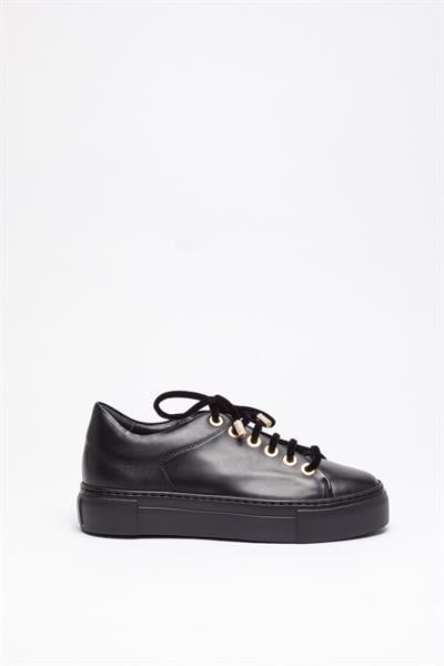 Siyah Deri Sneaker