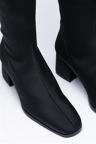 Siyah Streç Çorap Topuklu Çizme