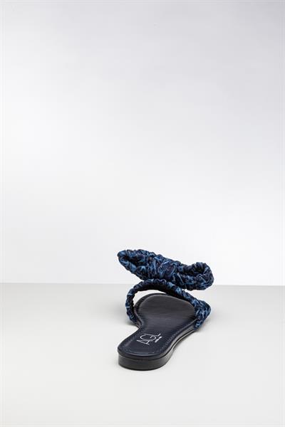 BluJean Renkli Fiyonklu Terlik