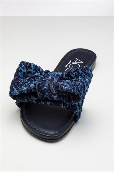 BluJean Renkli Fiyonklu Terlik