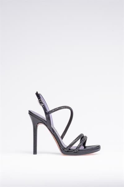 Siyah Renkli Platformlu Topuklu Ayakkabı