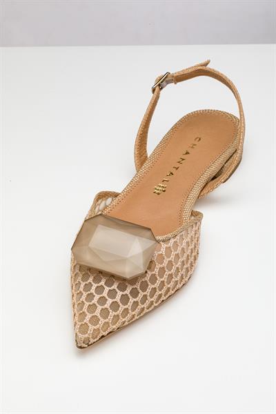 Bej Aksesuarlı Sandalet