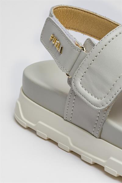 Kırık Beyaz Deri Sandalet