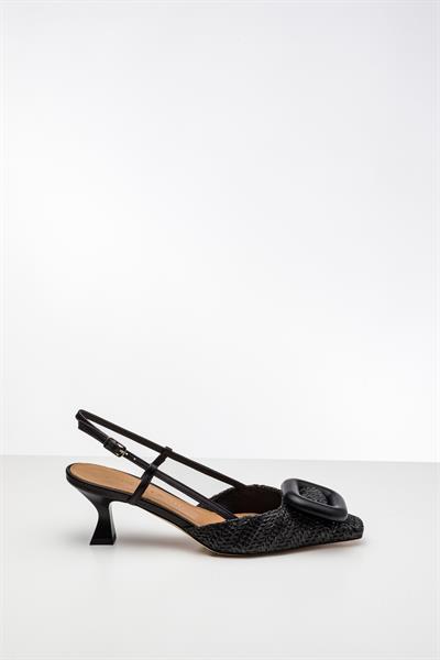Siyah Ahşap Aksesuarlı Topuklu Ayakkabı