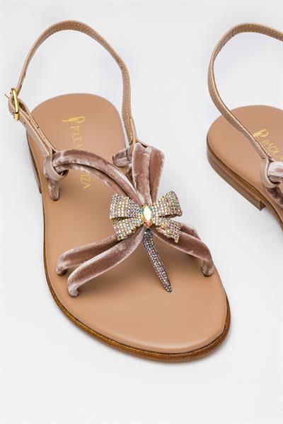 Pudra Rengi Kristal Aksesuarlı Sandalet