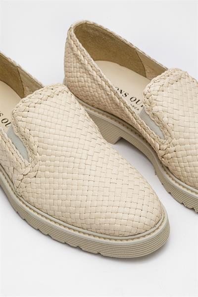 Krem Renkli Örgü Deri Ayakkabı