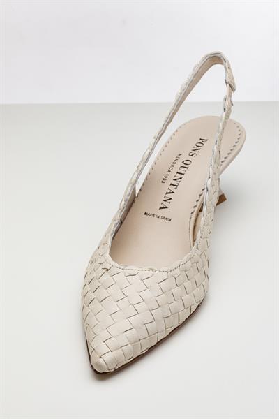 Krem Rengi Topuklu Deri Ayakkabı