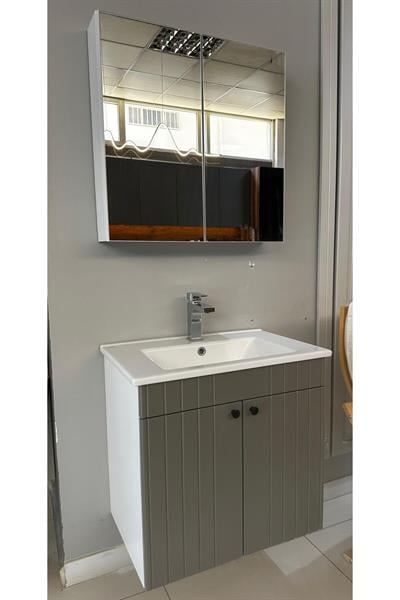 BANYO DOLABI AYNALI CNC İŞLEMELİ MEMBRAN KAPAKLI 65 cm