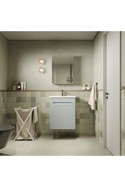 BANYO DOLABI AYNALI CNC İŞLEMELİ MEMBRAN KAPAKLI 55 cm