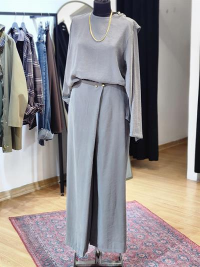 AKSESUAR DETAYLI TAKIM