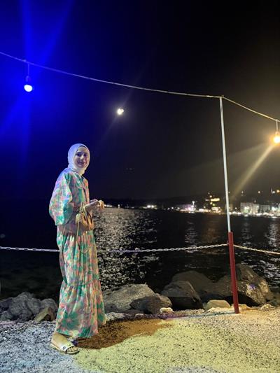 ÇİÇEK DESENLİ ELBİSE