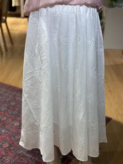 FİSTO NAKIŞ DETAYLI ETEK