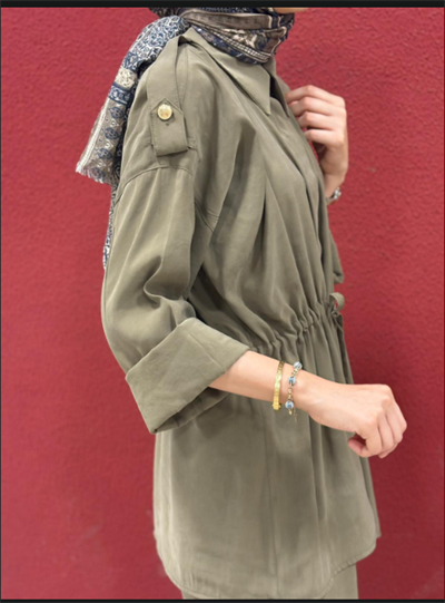 OMUZ APOLET DETAYLI TAKIM