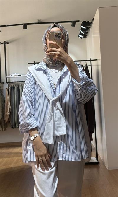 OMUZ PARÇA DETAYLI GÖMLEK