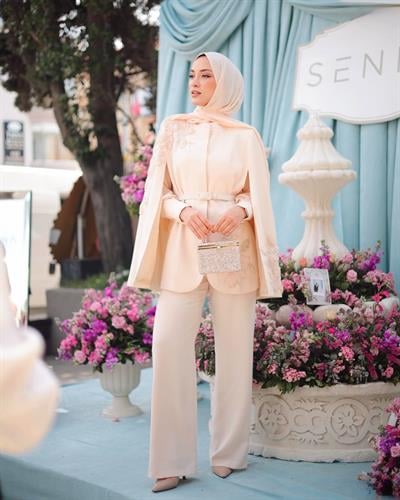 40006 PURE PELERİN CEKET Vanilya