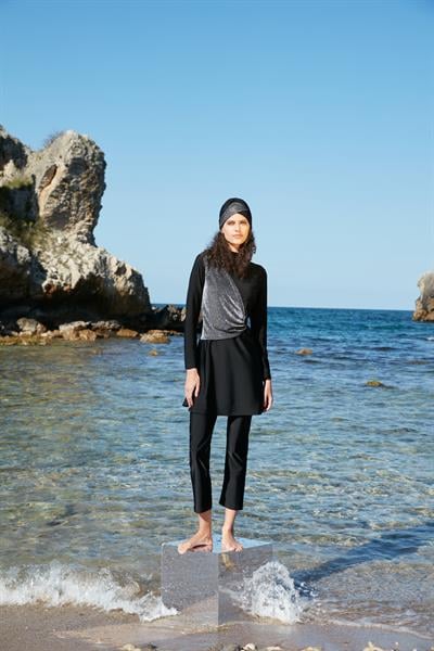 TOKYO SWIMWEAR Siyah