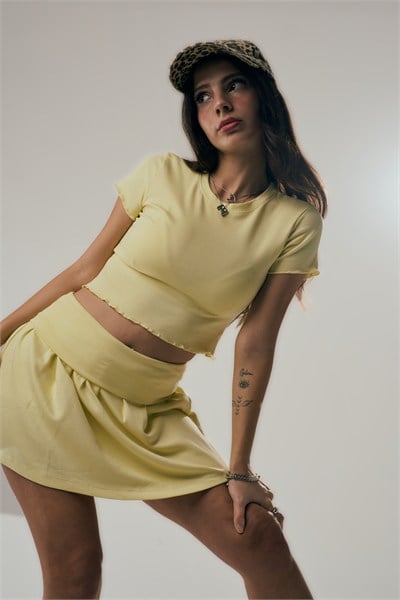  Leora Crop Top