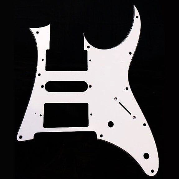 XD09RG ibanez Tip Pickguard Beyaz - 3 Kat