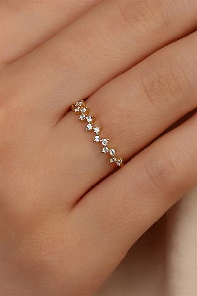 14 Ayar Altın Beyaz Taşlı Yarımtur Baget Yüzük