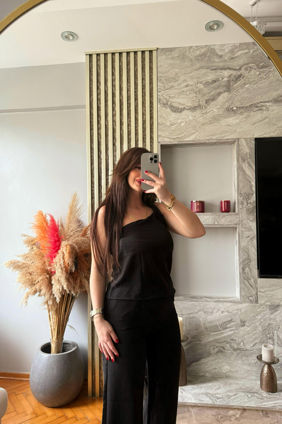 Siyah Tek Omuz Detaylı Takım