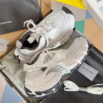 Balenciaga 10XL Sneaker – White Ultimate Oversized Chunky Shoe