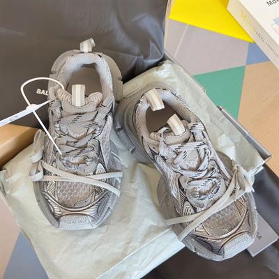 Balenciaga 3XL Sneaker – Dirty White Dual-Layer Chunky Sole Edition