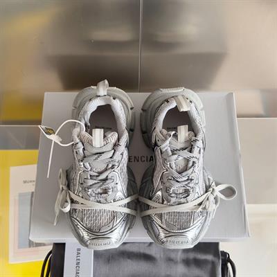 Balenciaga 3XL Sneaker – Dirty White Dual-Layer Chunky Sole Edition