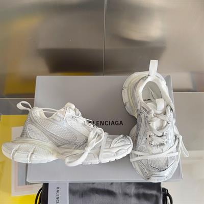 Balenciaga 3XL Sneaker – White Dual-Layer Chunky Sole Edition