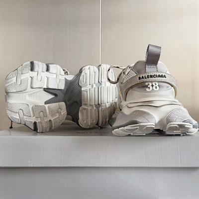 Balenciaga Cargo Sneaker – Grey Limited Edition