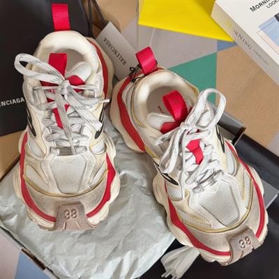 Balenciaga Cargo Sneaker – Red Limited Edition