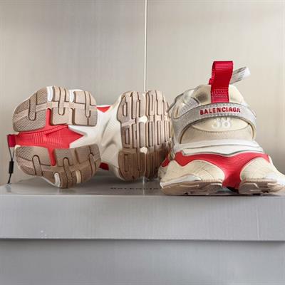 Balenciaga Cargo Sneaker – Red Limited Edition