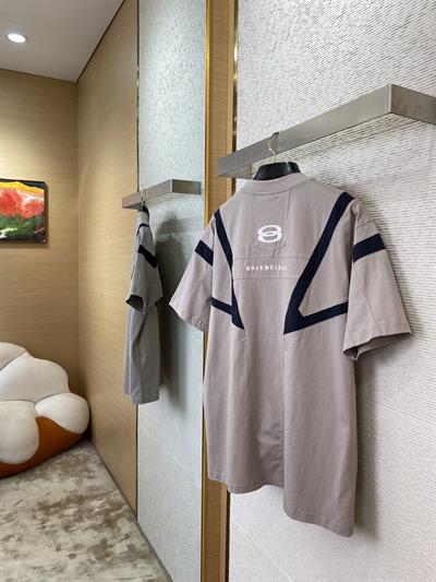 Balenciaga Double-Ring Embroidered Short-Sleeve T-Shirt