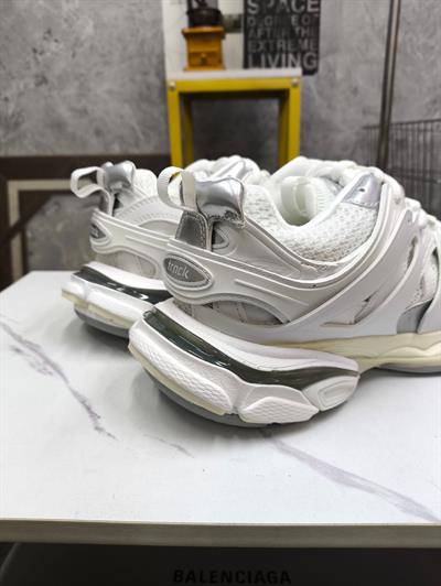 Balenciaga Outdoor Concept Sneakers – Tess 3rd Gen Premium Edition